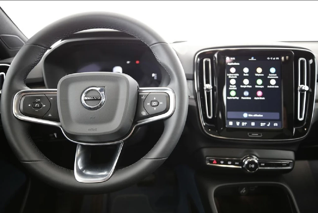 Volvo C40 P8 Twin Recharge AWD 78KWh 97% SOH, снимка 4 - Автомобили и джипове - 56217953