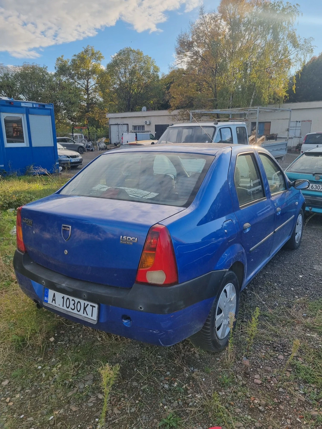 Dacia Logan 1.5 dci, снимка 2 - Автомобили и джипове - 56649766