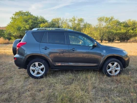 Toyota Rav4 2.2D-Cat KEYLESS, снимка 9