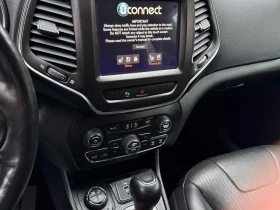 Jeep Cherokee * Trailhawk Elite * ПАНОРАМА* ПОДГРЕВИ* ОБДУХВАНЕ*, снимка 10