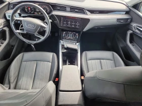 Audi Q8 E-Tron Premium, снимка 8