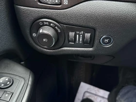 Jeep Cherokee * Trailhawk Elite * ПАНОРАМА* ПОДГРЕВИ* ОБДУХВАНЕ* | Auto.bg — изображение 16