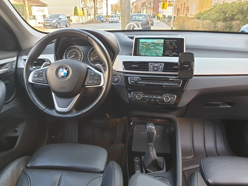 BMW X1 2.0d, снимка 14 - Автомобили и джипове - 47788851