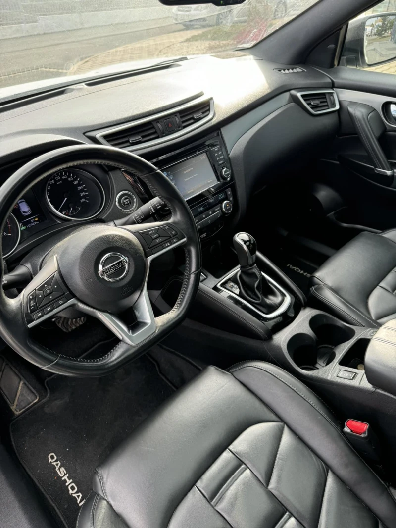 Nissan Qashqai 1, 6 130 кс Automatic, снимка 8 - Автомобили и джипове - 48038891