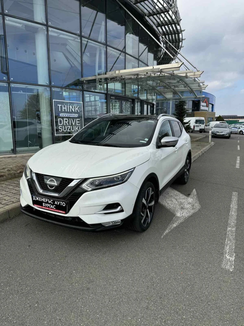 Nissan Qashqai 1, 6 130 кс Automatic, снимка 1 - Автомобили и джипове - 48038891