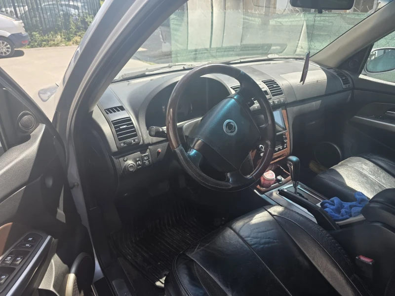 SsangYong Rexton, снимка 3 - Автомобили и джипове - 52262937