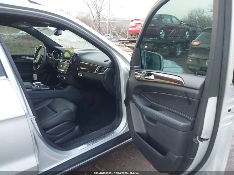 Mercedes-Benz GLE 350 4MATIC, снимка 5 - Автомобили и джипове - 53221793
