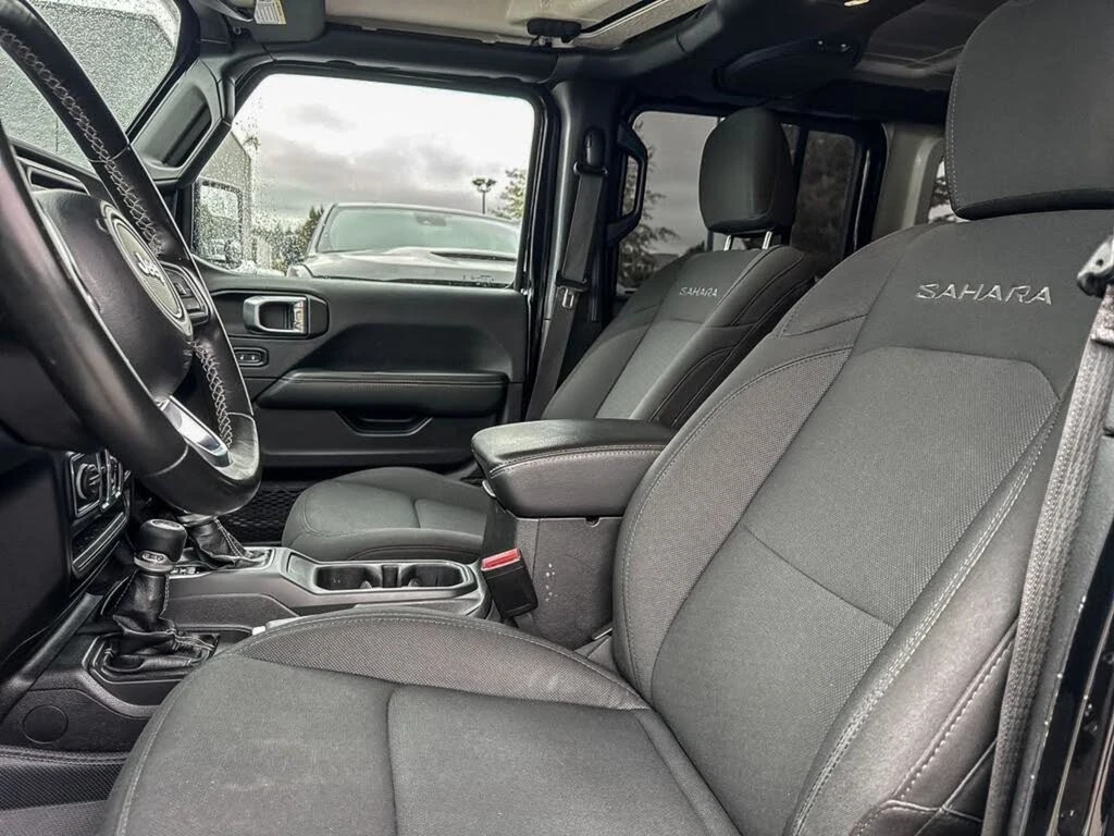 Jeep Wrangler Unlimited Sahara 4WD* Камера* CarPlay*  - изображение 9