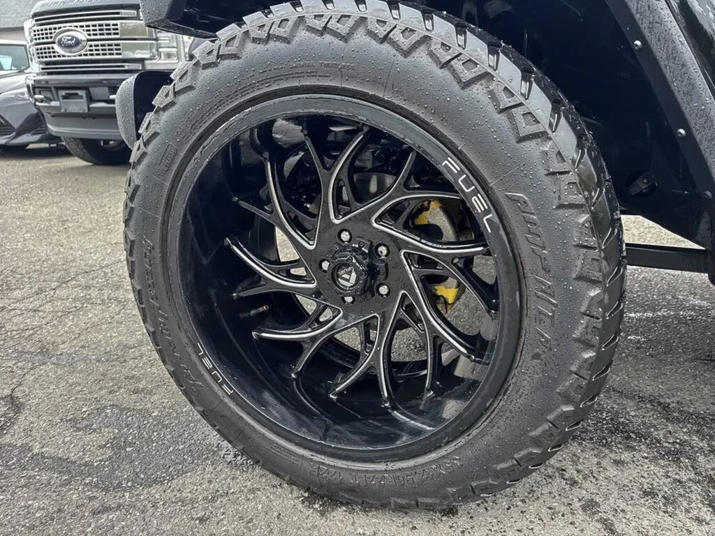 Jeep Wrangler Unlimited Sahara 4WD* Камера* CarPlay*  - изображение 3