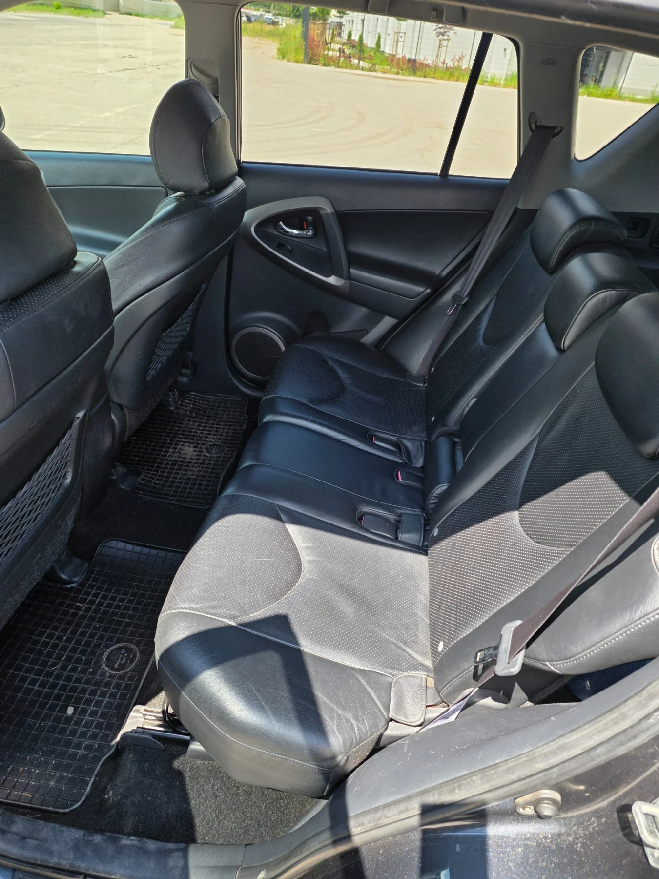 Toyota Rav4 2.2D-Cat KEYLESS | Mobile.bg � ����������� 14