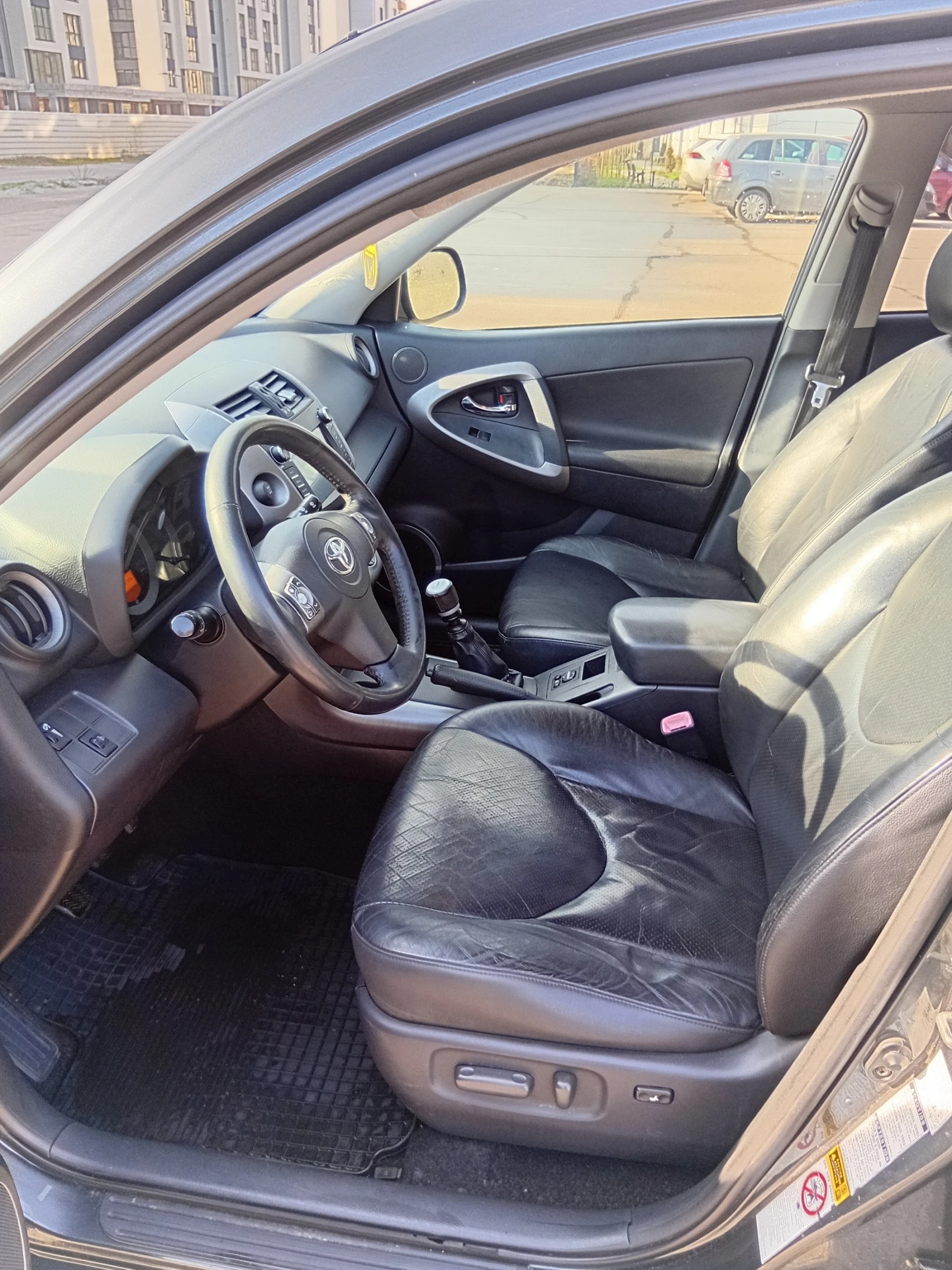 Toyota Rav4 2.2D-Cat KEYLESS | Mobile.bg � ����������� 9