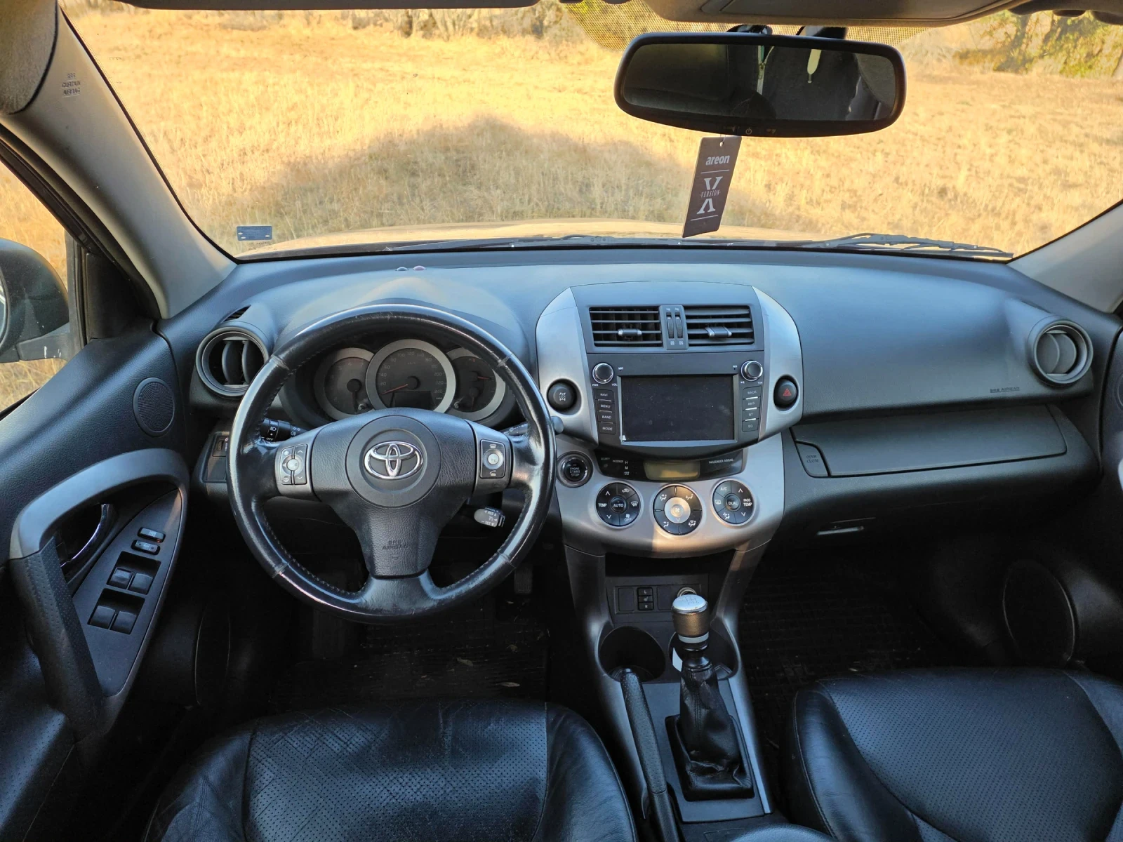 Toyota Rav4 2.2D-Cat KEYLESS, снимка 10 - Автомобили и джипове - 56203976