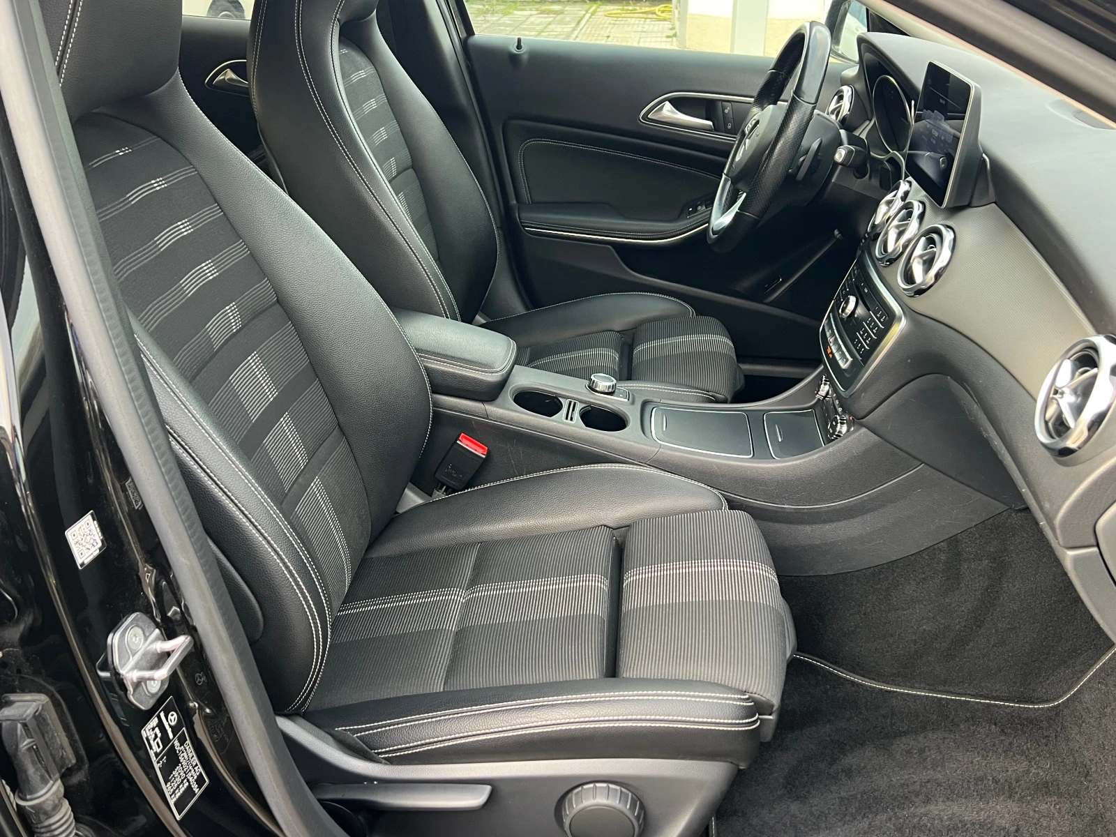 Mercedes-Benz GLA 200d, 4-MATIC, SPORT LINE, NIGHT PACK, FACE-KATO H | Mobile.bg � ����������� 10