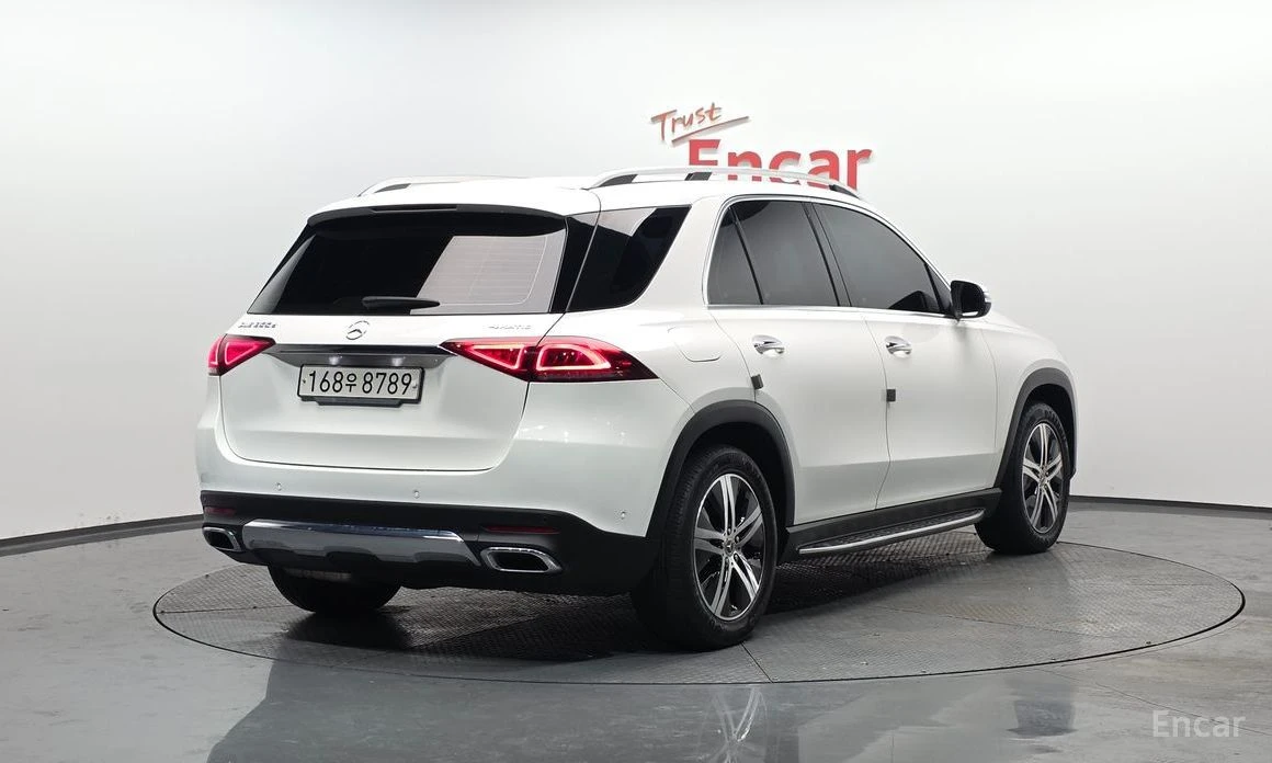 Mercedes-Benz GLE  - изображение 2