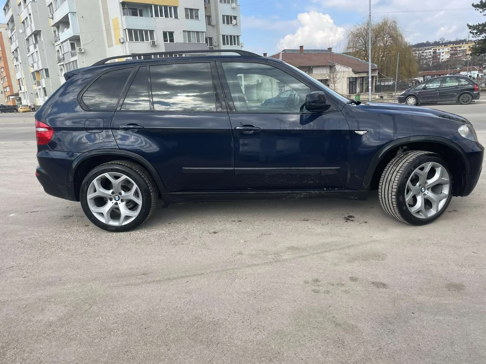 BMW X5  - изображение 2