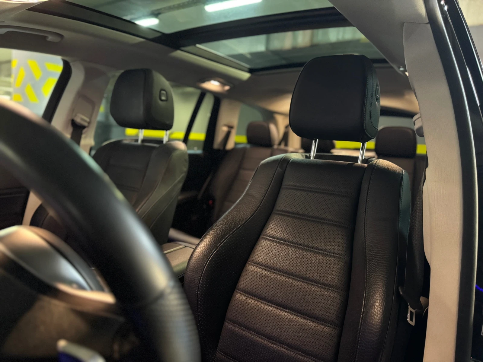 Mercedes-Benz GLS 400 d 4 MATIC AMG, снимка 11 - Автомобили и джипове - 53714050