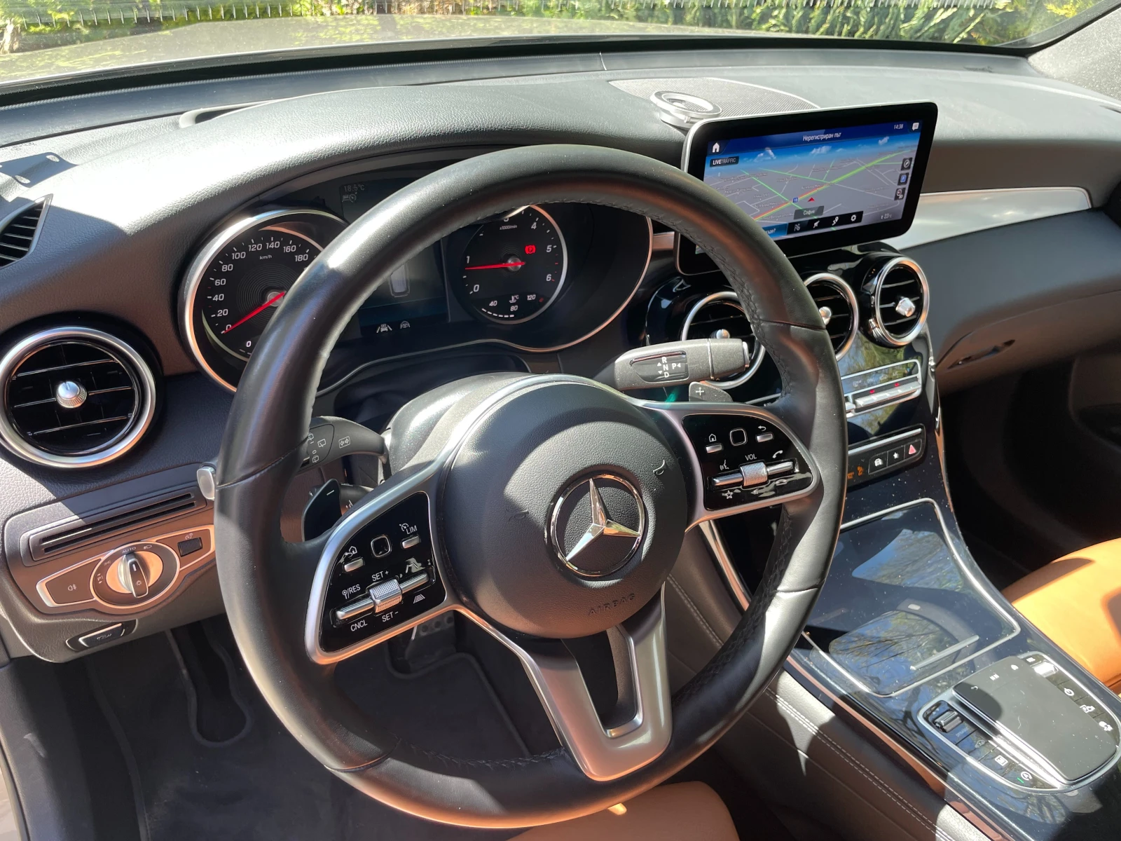 Mercedes-Benz GLC 300 4M AMG, снимка 8 - Автомобили и джипове - 54332866