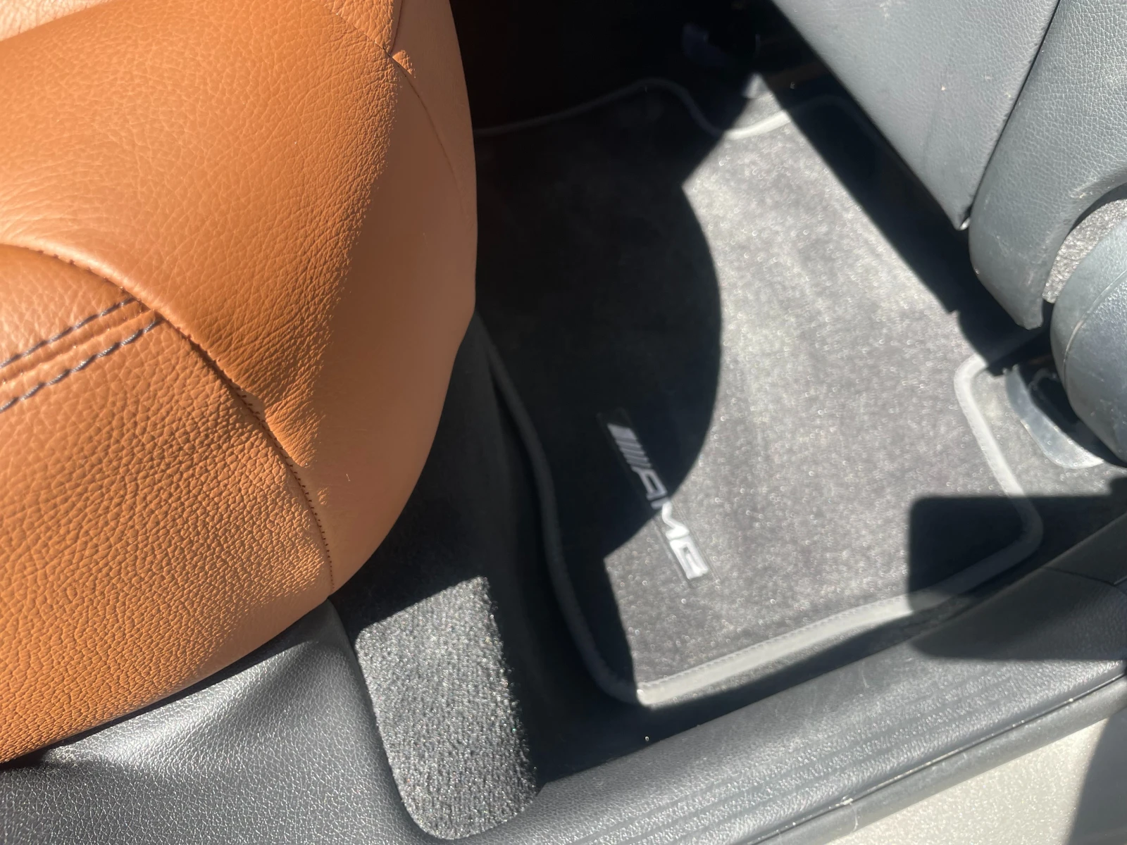 Mercedes-Benz GLC 300 4M AMG, снимка 16 - Автомобили и джипове - 54332866