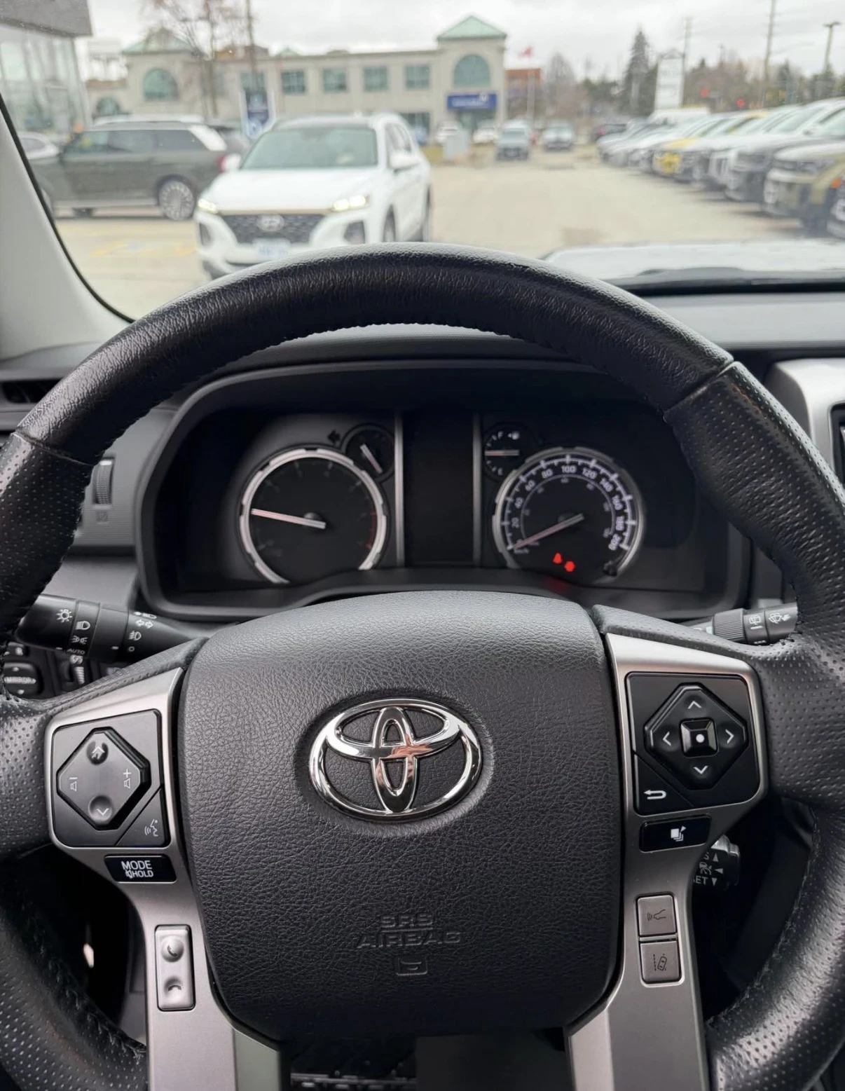 Toyota 4runner TRD SPORT 4.0 V6 360* КАМЕРА ПОДГРЕВ 4X4 , снимка 9 - Автомобили и джипове - 54610516