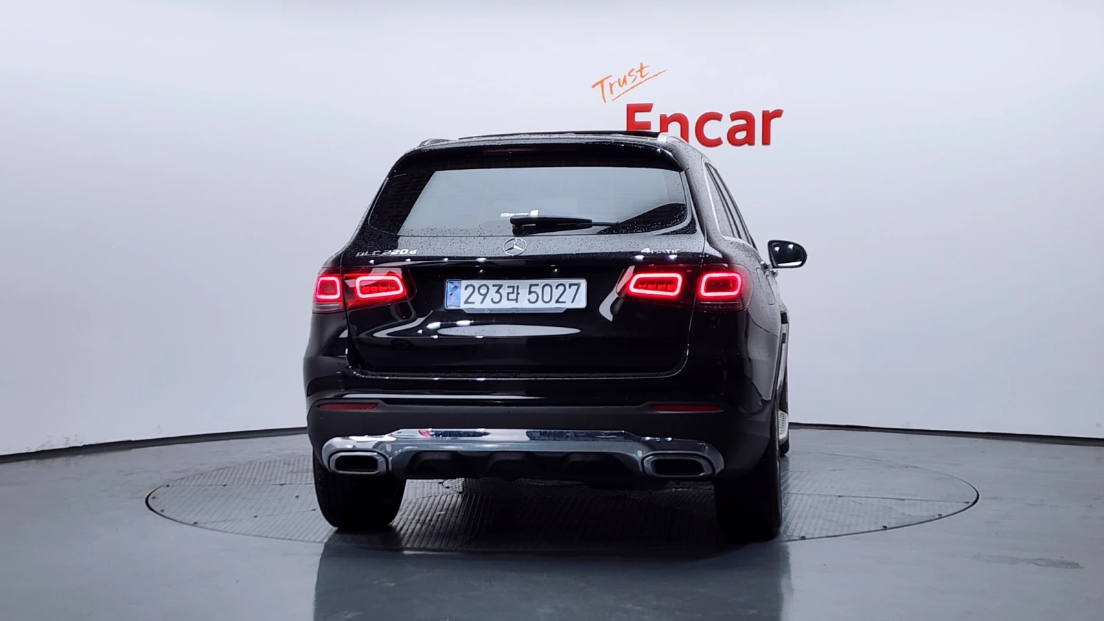 Mercedes-Benz GLC 220 GLC220 d 4MATIC | 360 CAM | HUD | DISTRONIC | MEMO, снимка 4 - Автомобили и джипове - 54718471