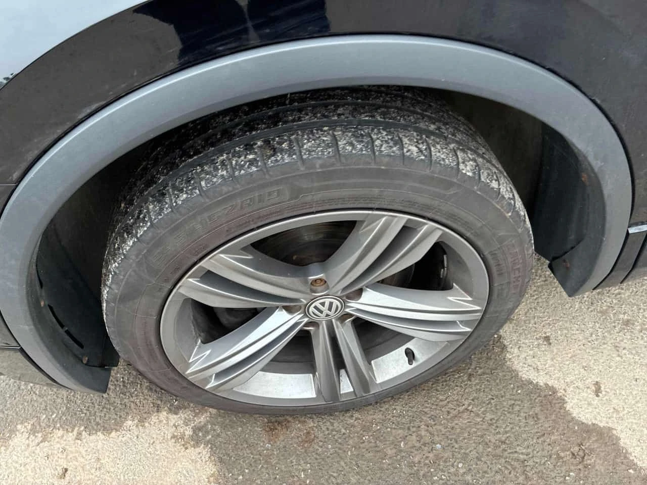 VW Tiguan * Highline * CARFAX * 2 КЛЮЧА * KEYLESS * ПОДГРЕВИ, снимка 7 - Автомобили и джипове - 54869232