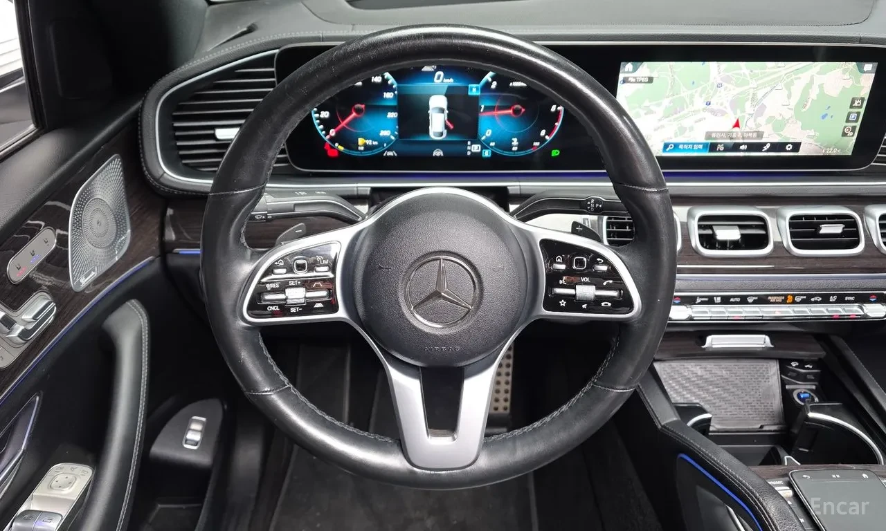 Mercedes-Benz GLE 400 AMG Coupe* ОБДУХ* ДИСТРОНИК* ПАНО* HUD* FULL, снимка 4 - Автомобили и джипове - 55960314