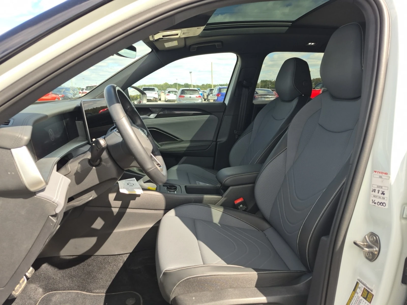 VW Tiguan * COMFORTLINE R LINE BLACK EDITION * CARFAX * , снимка 6 - Автомобили и джипове - 56087412
