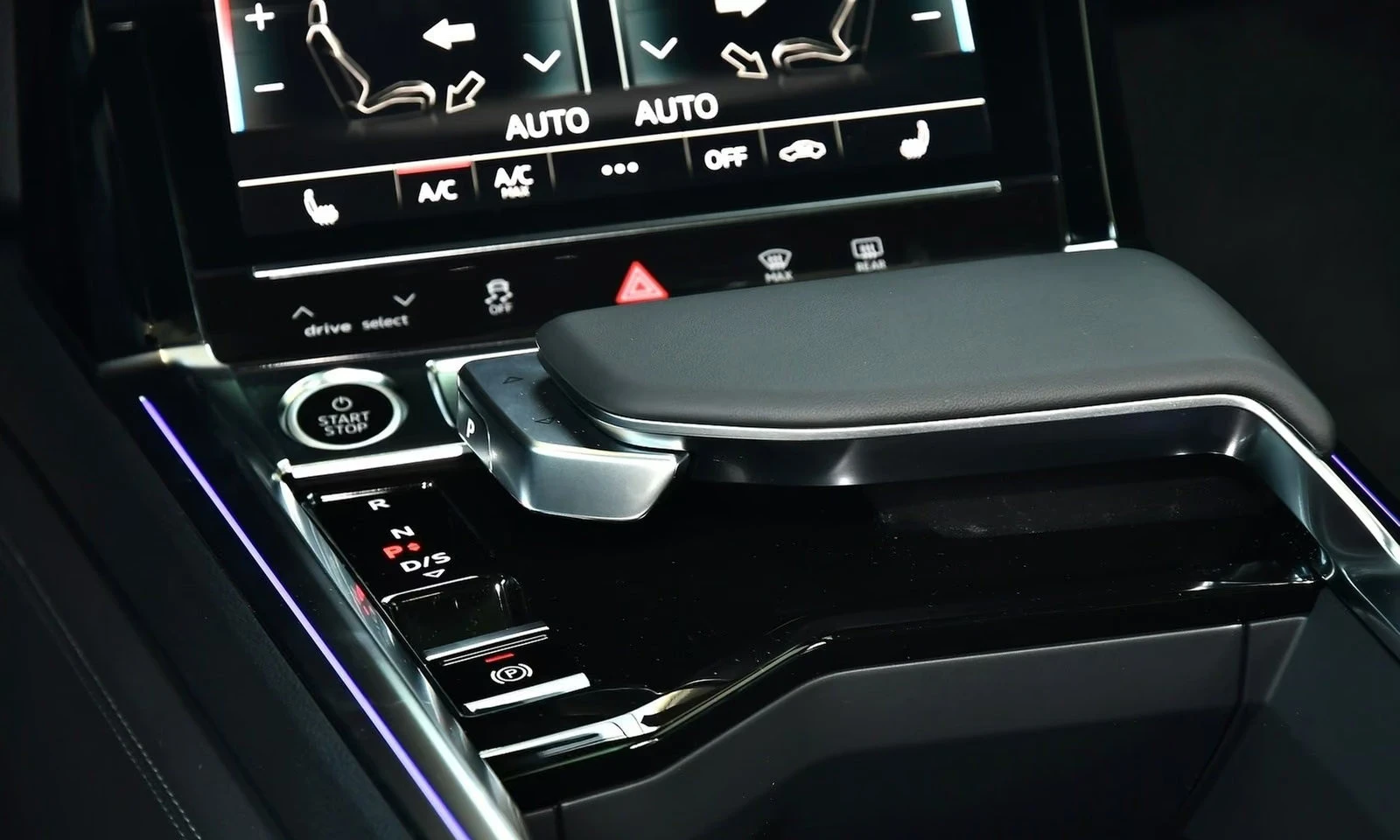 Audi Q8 50/340HP/SPORTBACK/SLINE/PANO/360/PANO/ACC/938z | Mobile.bg � ����������� 14