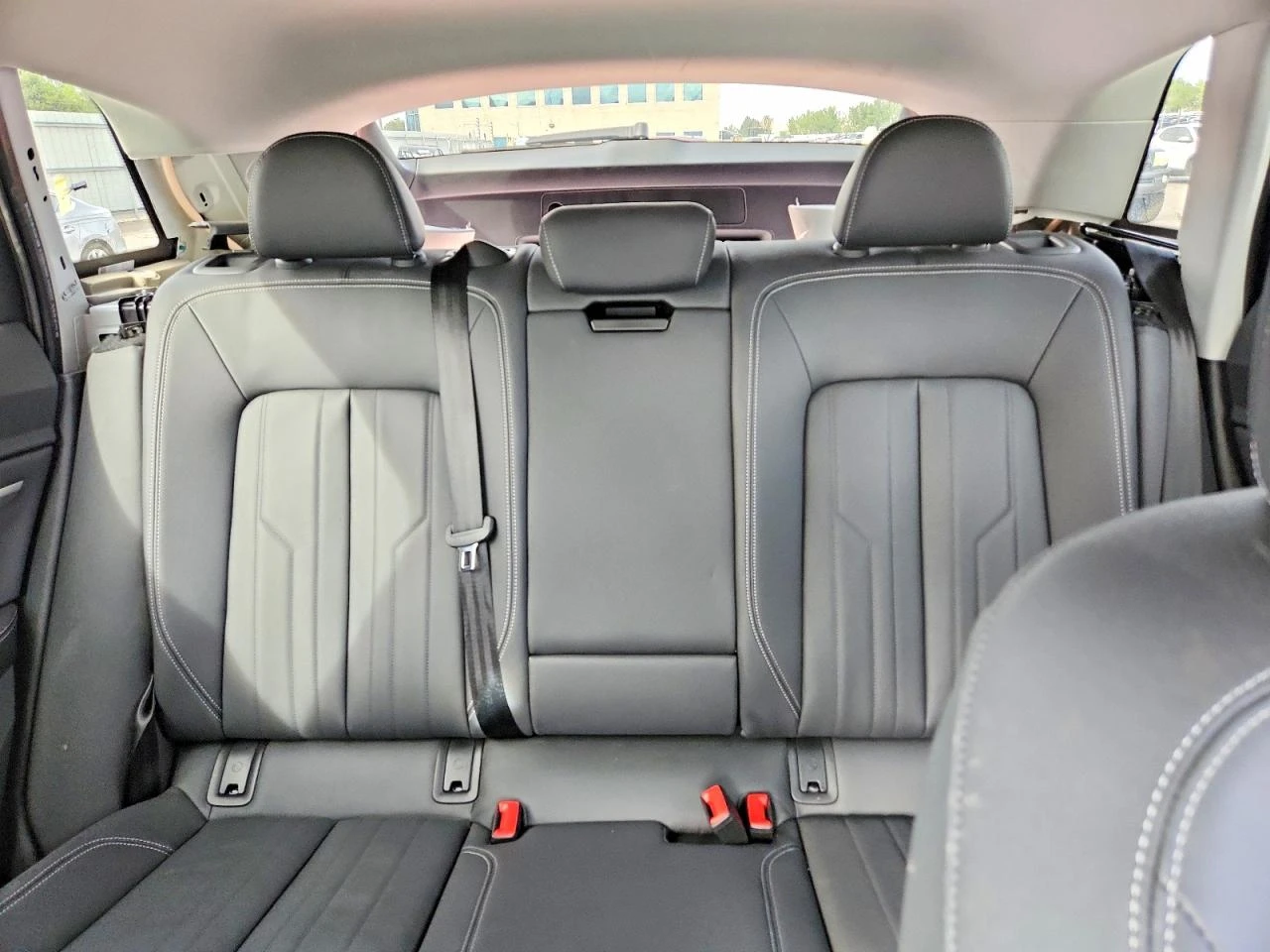 Audi Q8 E-Tron Premium, снимка 10 - Автомобили и джипове - 56618890