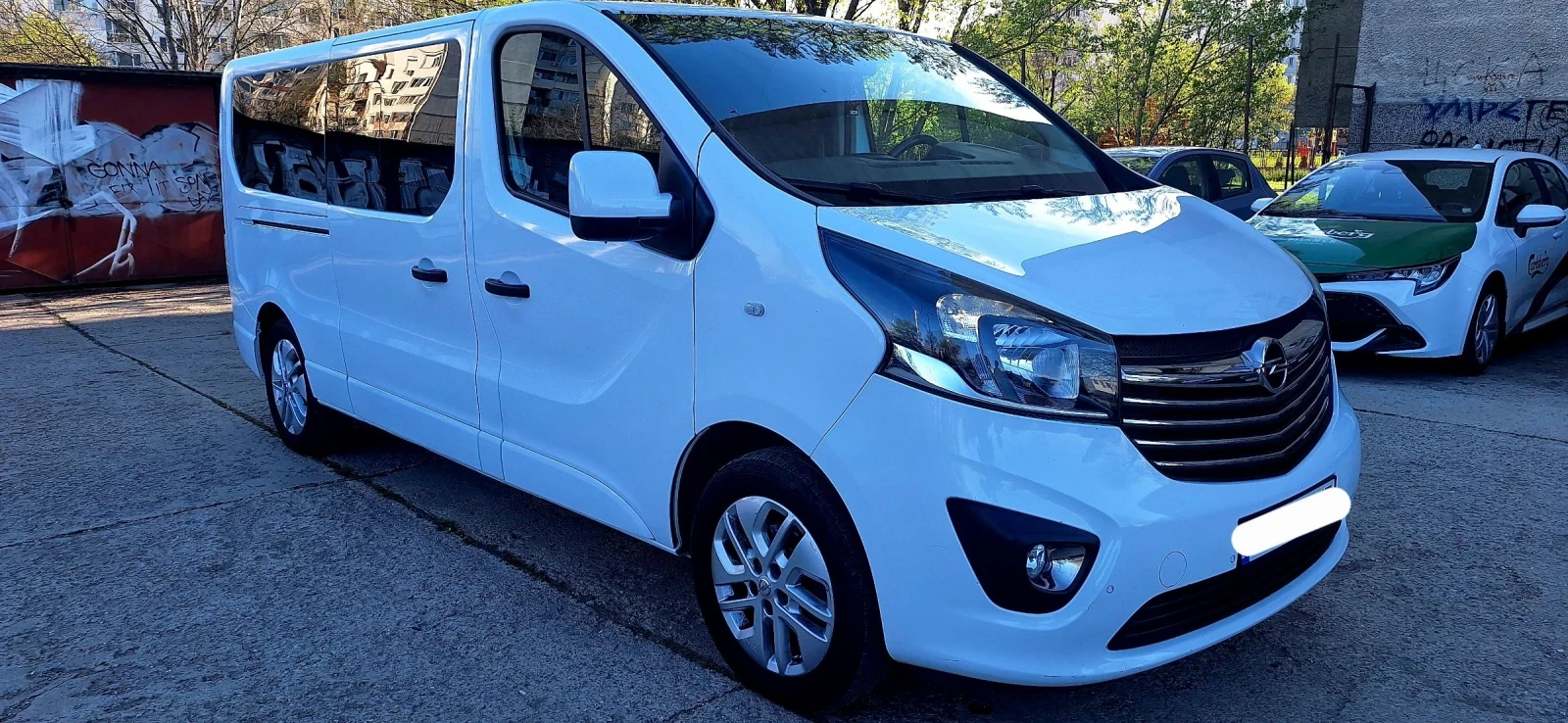 Opel Vivaro 1.6 Bi-turbo - изображение 3