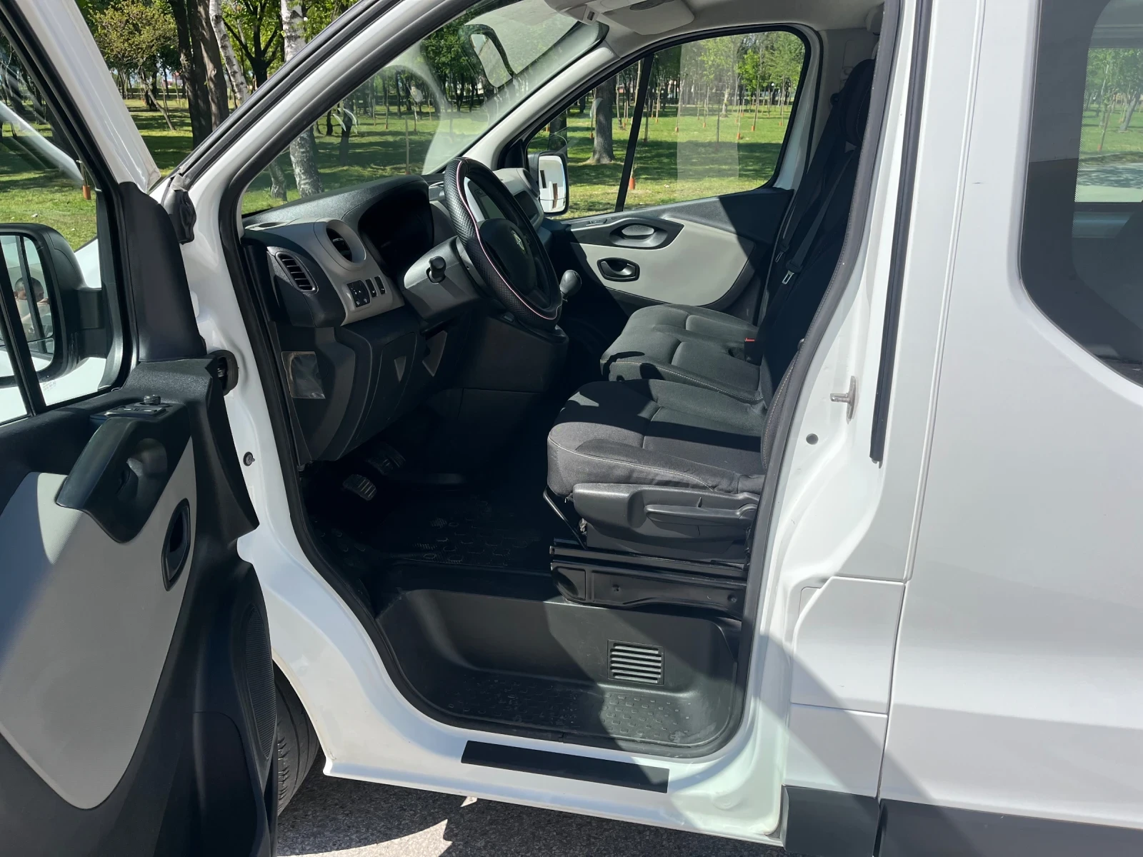 Renault Trafic 1.6dci  - изображение 6