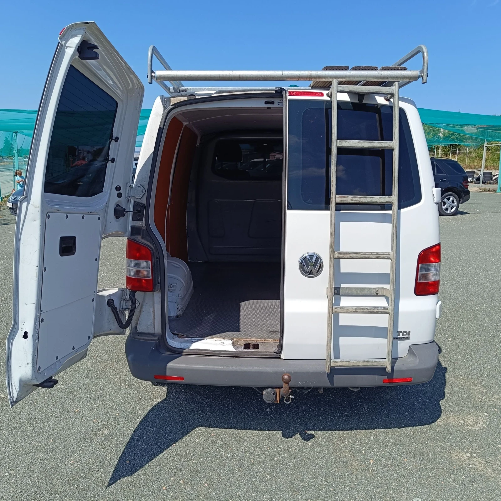 VW Transporter 2.0 TDI | Mobile.bg   14