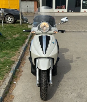 Piaggio Beverly 400cc, снимка 3