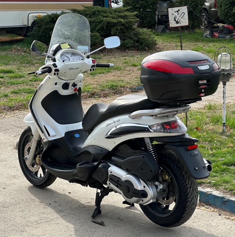 Piaggio Beverly 400cc, снимка 4 - Мотоциклети и мототехника - 51890766