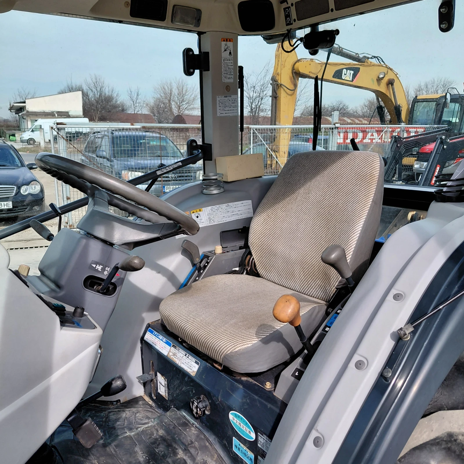 Трактор ISEKI ATK33 * КЛИМАТИК * НАЛИЧЕН * , снимка 10 - Селскостопанска техника - 51970333