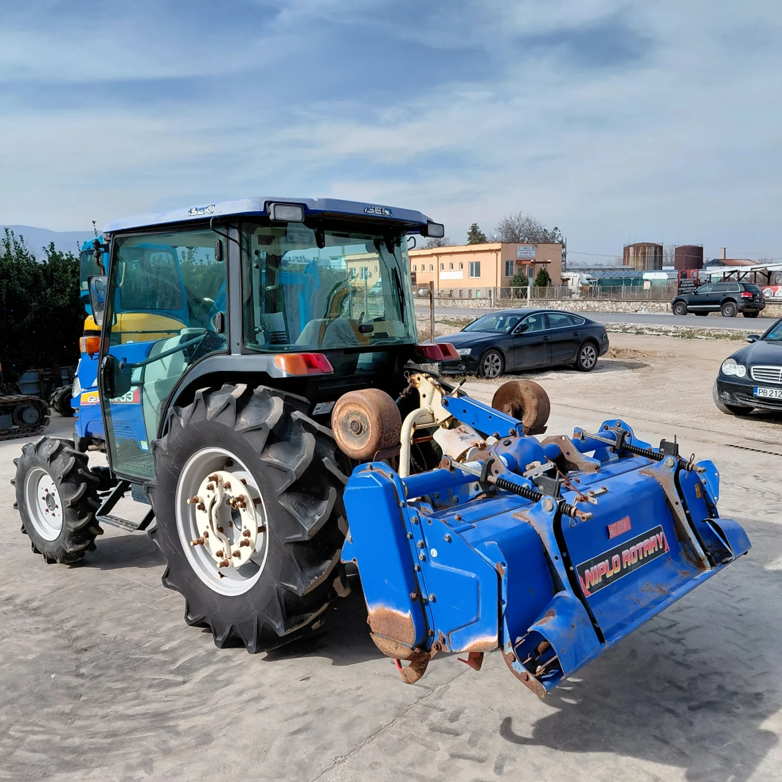 Трактор ISEKI ATK33 * КЛИМАТИК * НАЛИЧЕН * , снимка 6 - Селскостопанска техника - 51970333