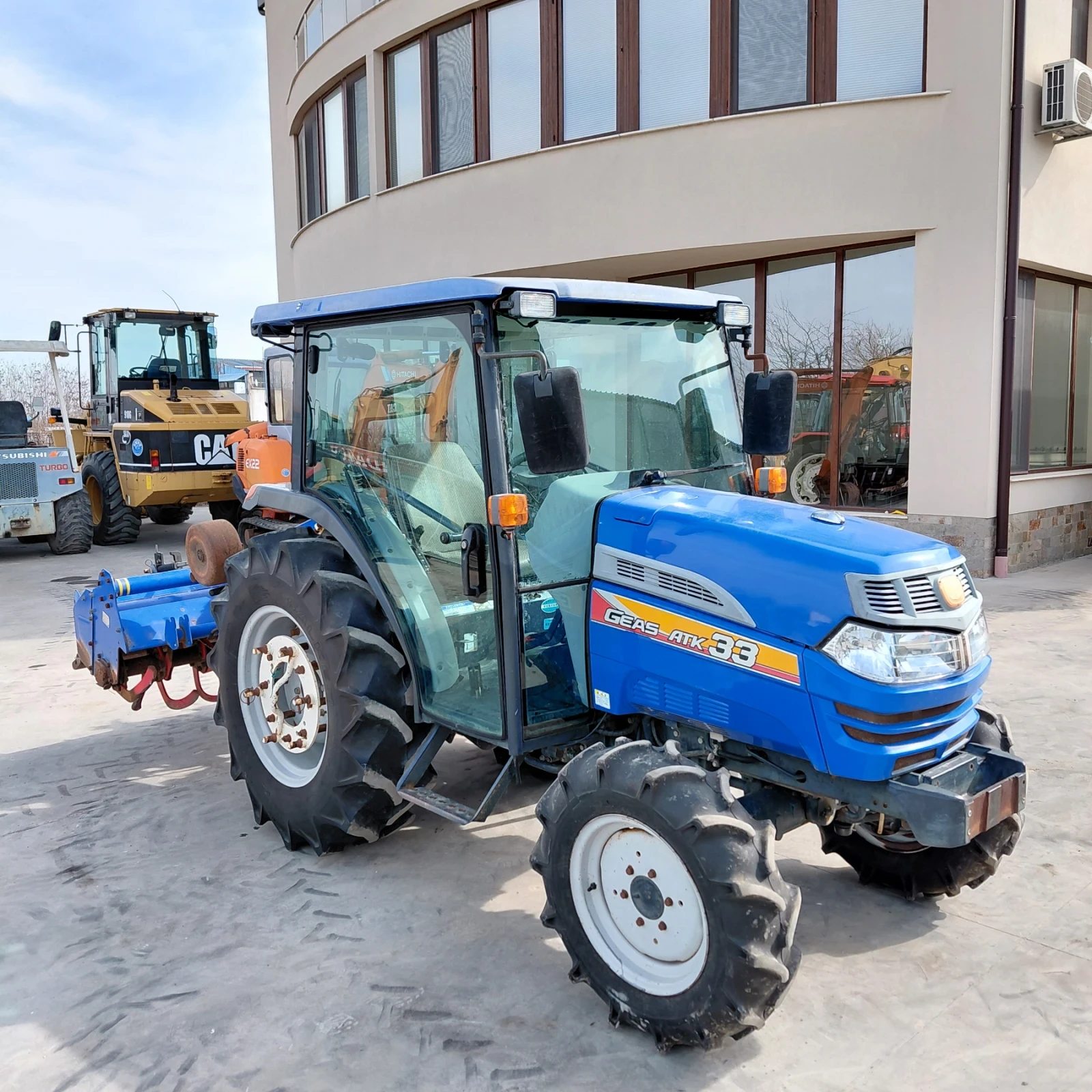 Трактор ISEKI ATK33 * КЛИМАТИК * НАЛИЧЕН * 