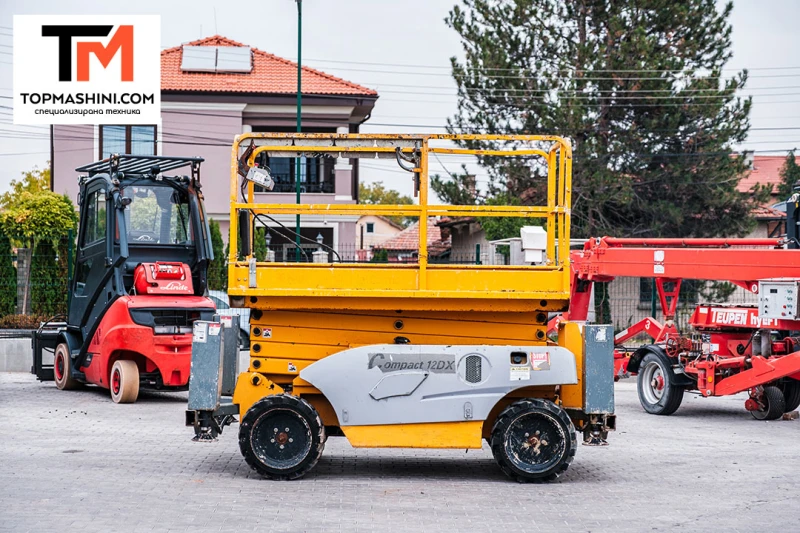 Автовишка Друга марка Ножична вишка Haulotte Compact 12 DX, снимка 5 - Индустриална техника - 52167204