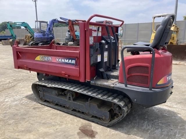 Машини за насипни материали Друга YANMAR C12R-B / ПЕРФЕКТЕН / ОЧАКВАН ВНОС !!!