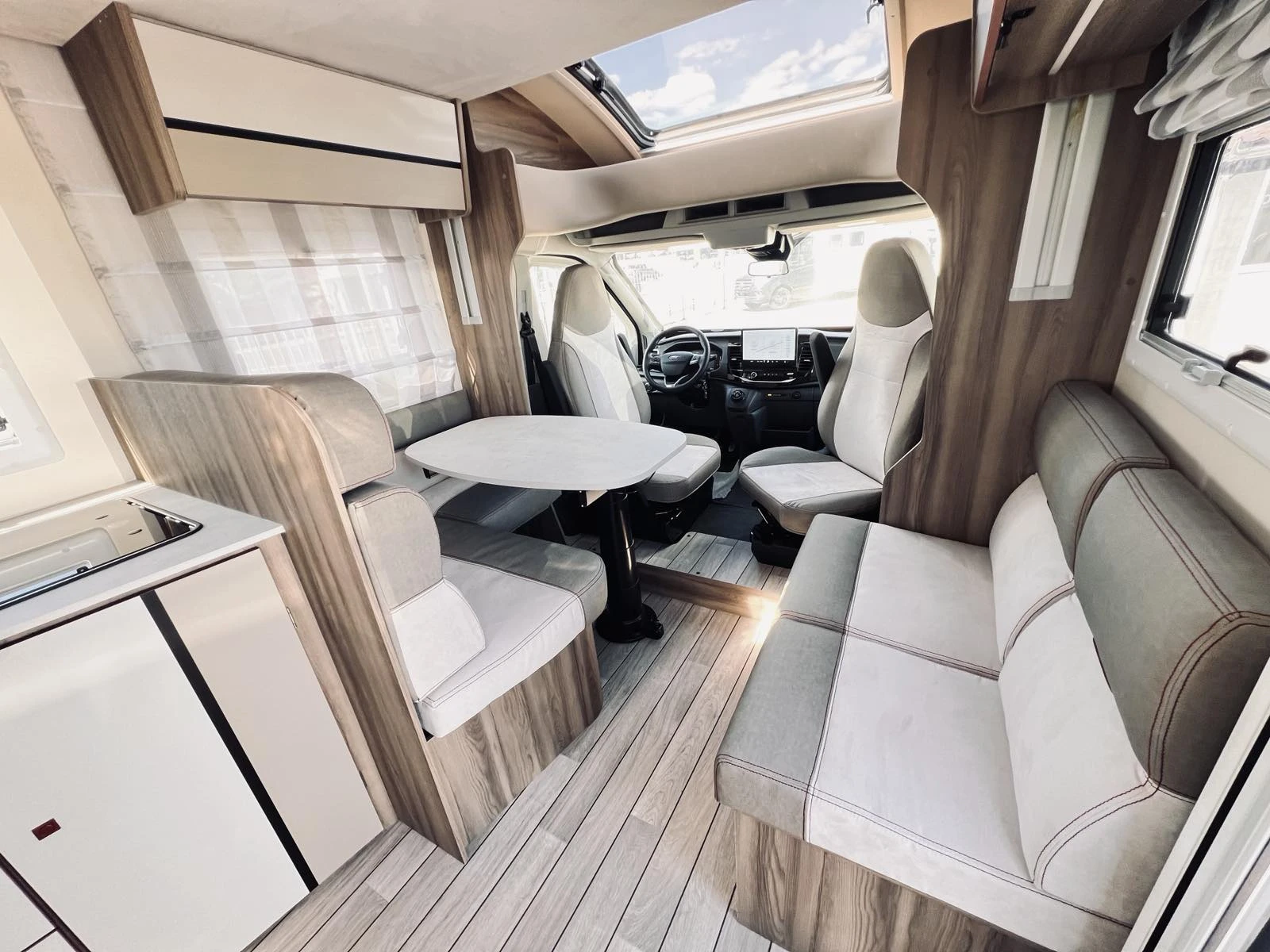 Кемпер ROLLER TEAM Kronos 295 TL mod.2026 KЛИМАТИК WEBASTO, АВТОМAT  - изображение 8