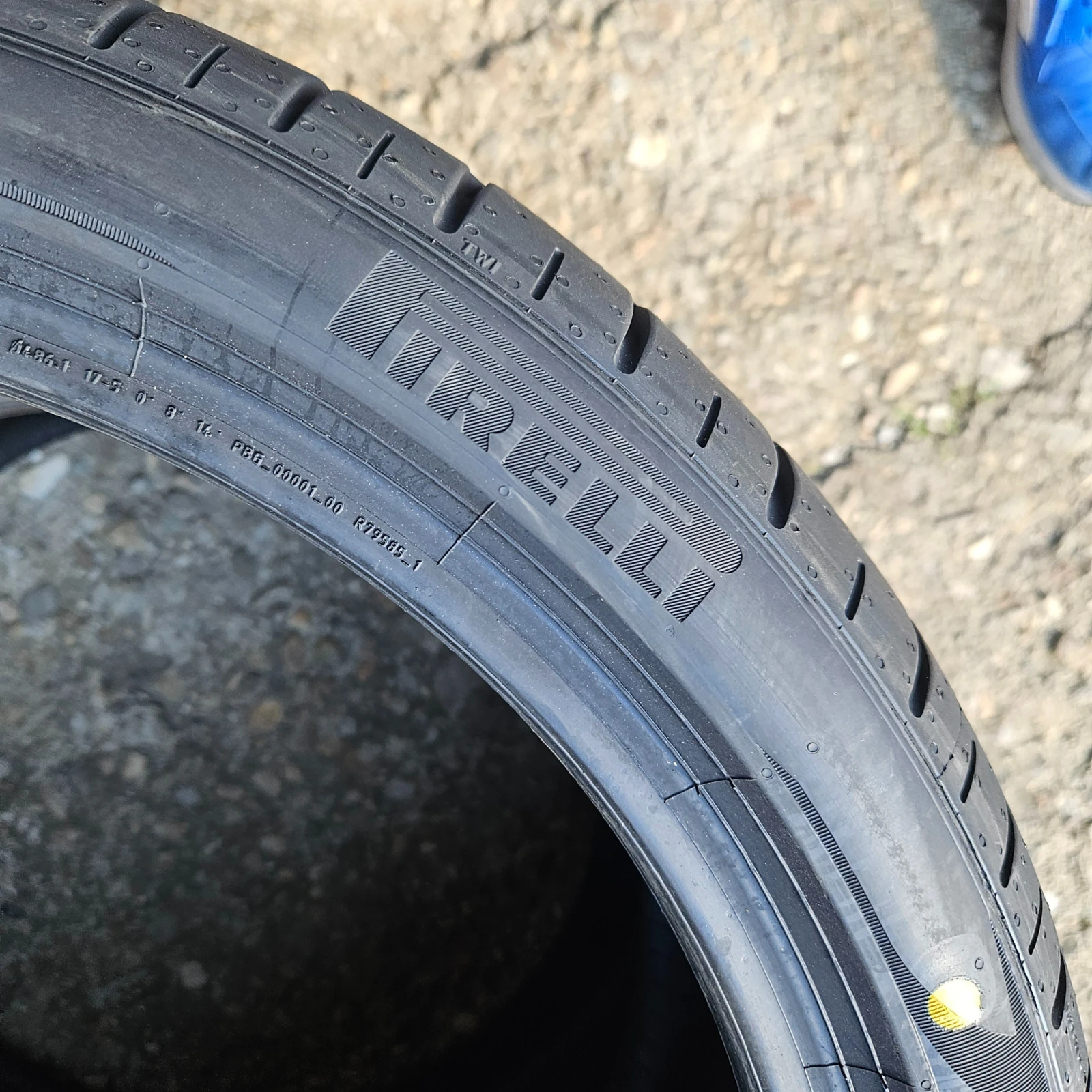 Гуми Летни 255/35R19, снимка 7 - Гуми и джанти - 54785486