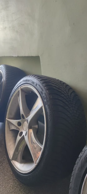 Гуми с джанти Goodyear 225/40R18, снимка 8 - Гуми и джанти - 49596425