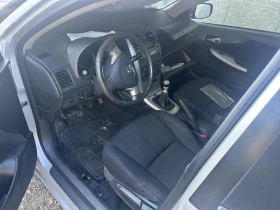 Toyota Corolla 2.0 d4d на части, снимка 3