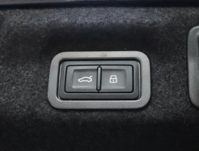 Audi A6 2.0TDI/Distronic/Side Assist/Pasenger Disp./Камера, снимка 17
