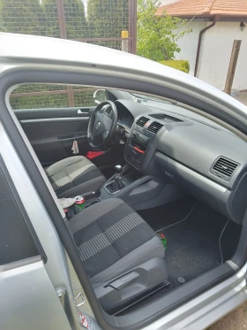 VW Golf 1, 6  | Mobile.bg    5