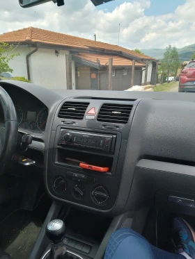     VW Golf 1, 6 