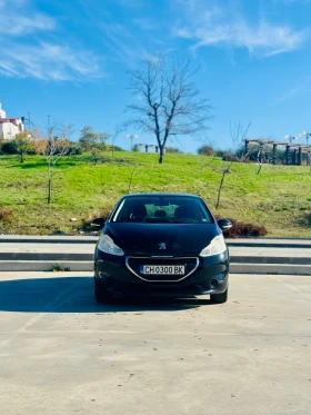 Peugeot 208 1.2 82кс 125000 км ЛИЧЕН АВТОМОБИЛ - изображение 1
