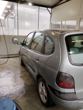 Renault Scenic - 1100 € / 2151.41 лв. - 98626484 4