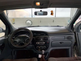 Renault Scenic - 1100 € / 2151.41 лв. - 98626484 10