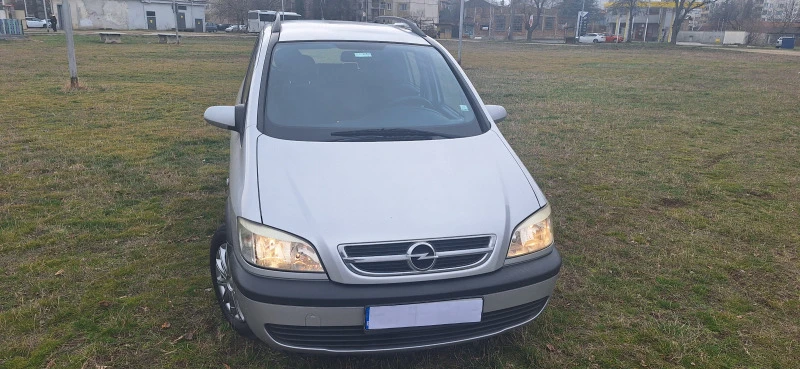 Opel Zafira, снимка 1 - Автомобили и джипове - 47113951